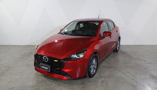 Mazda • Mazda 2