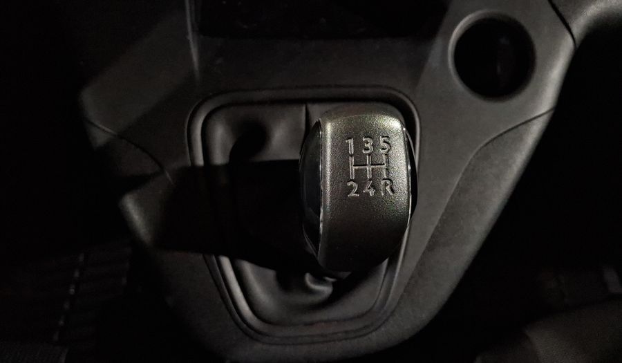 Peugeot Rifter 1.6 HDI ALLURE Minivan 2022