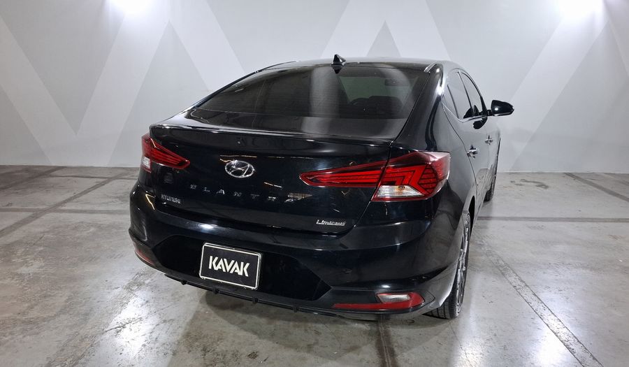 Hyundai Elantra 2.0 LIMITED TECH NAVI AUTO Sedan 2020