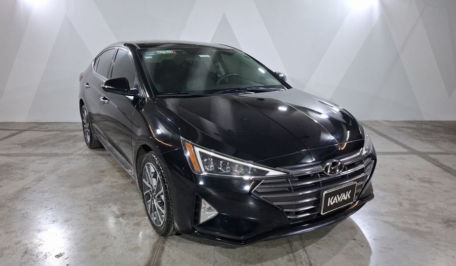 Hyundai Elantra 2.0 LIMITED TECH NAVI AUTO Sedan 2020