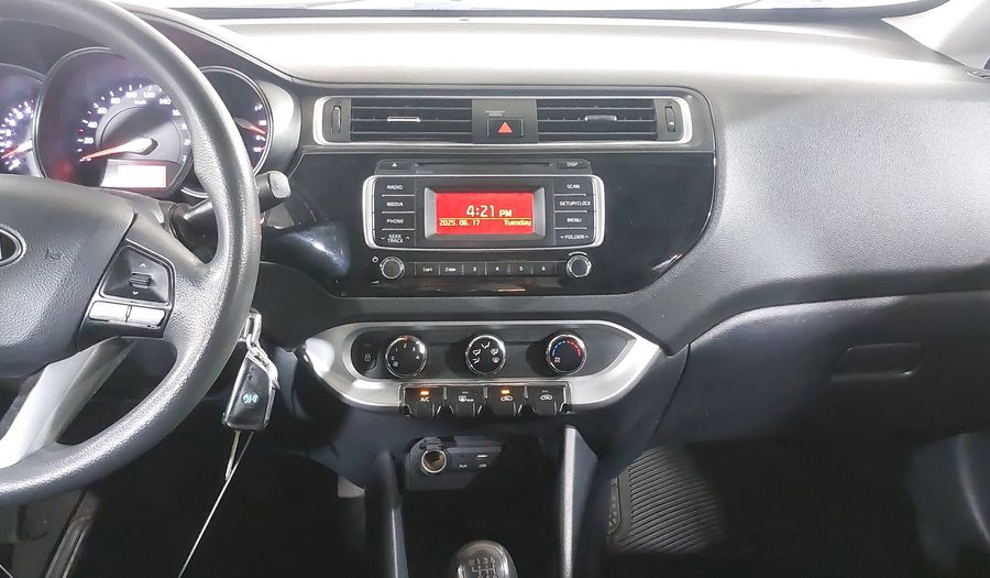 Kia Rio 1.6 LX MT Sedan 2017