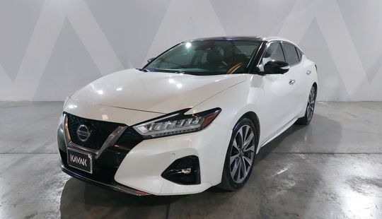 Nissan • Maxima