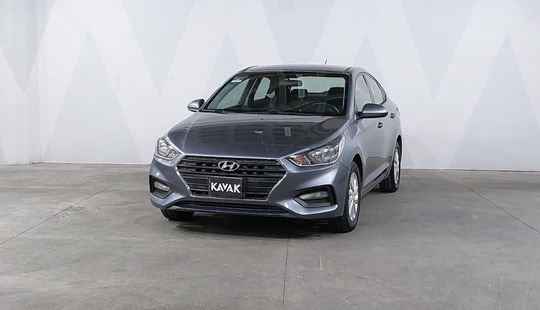 Hyundai • Accent