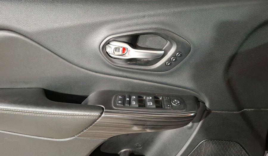 Jeep Cherokee 2.4 LIMITED PREMIUM Suv 2015