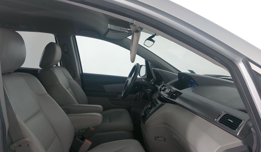 Honda Odyssey 3.5 LX AT Minivan 2015