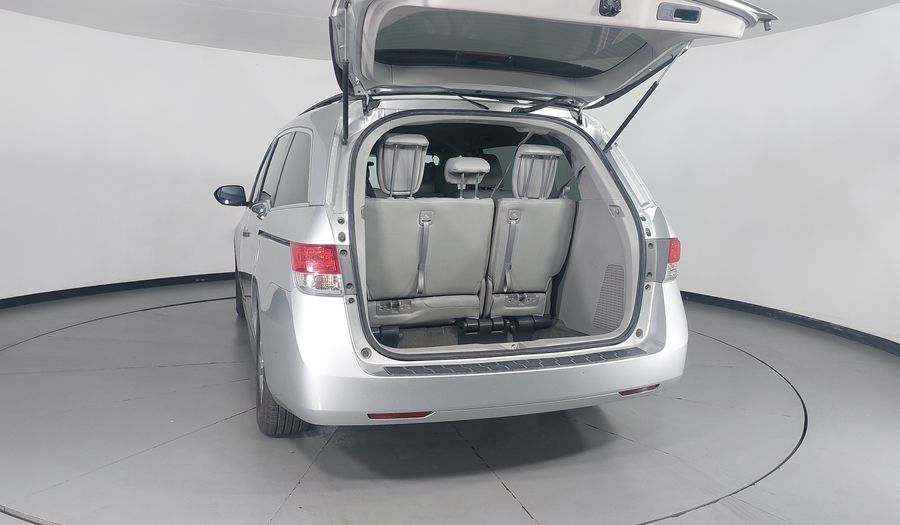 Honda Odyssey 3.5 LX AT Minivan 2015