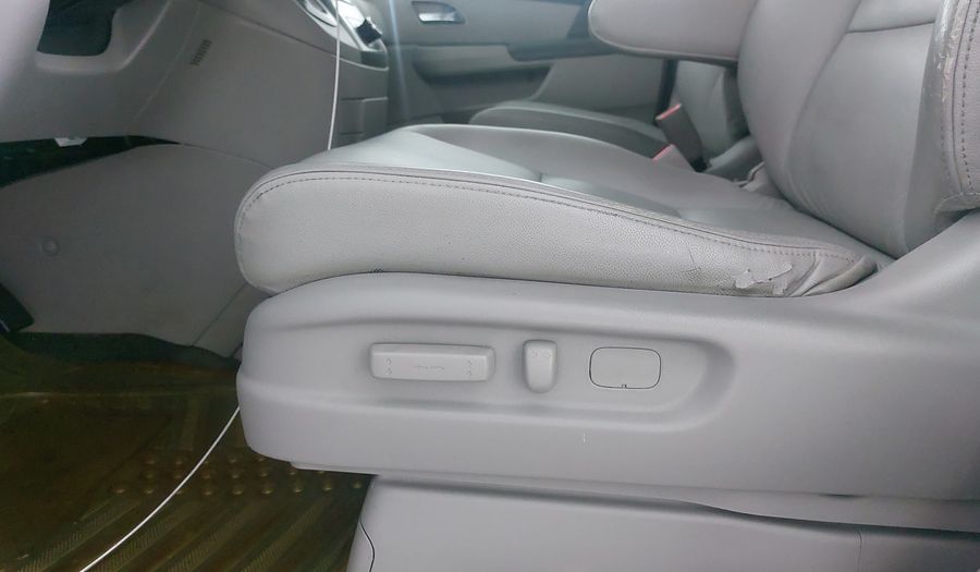 Honda Odyssey 3.5 LX AT Minivan 2015