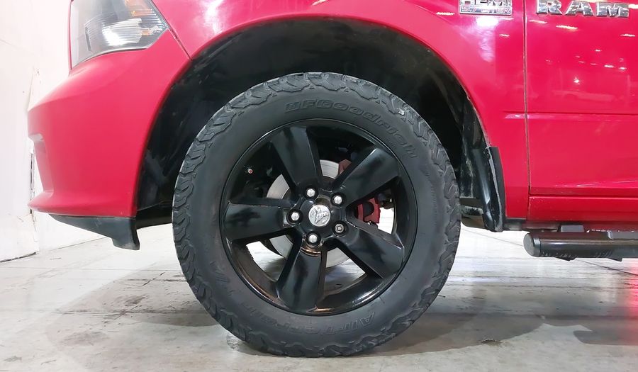 Ram 2500 5.7 HEMI SPORT CREW CAB 4X4 V8 6AT Pickup 2017