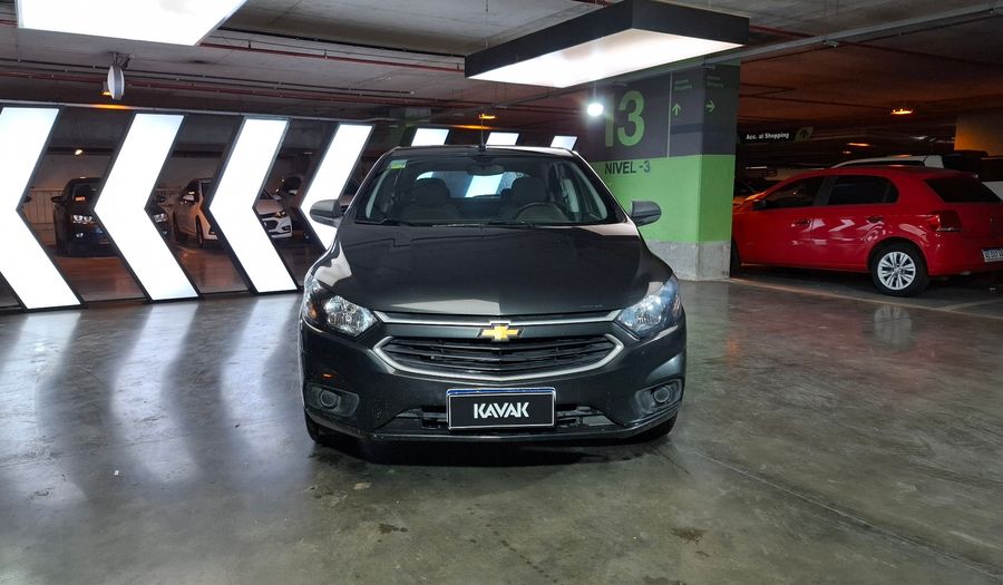 Chevrolet Onix 1.4 LT Hatchback 2017