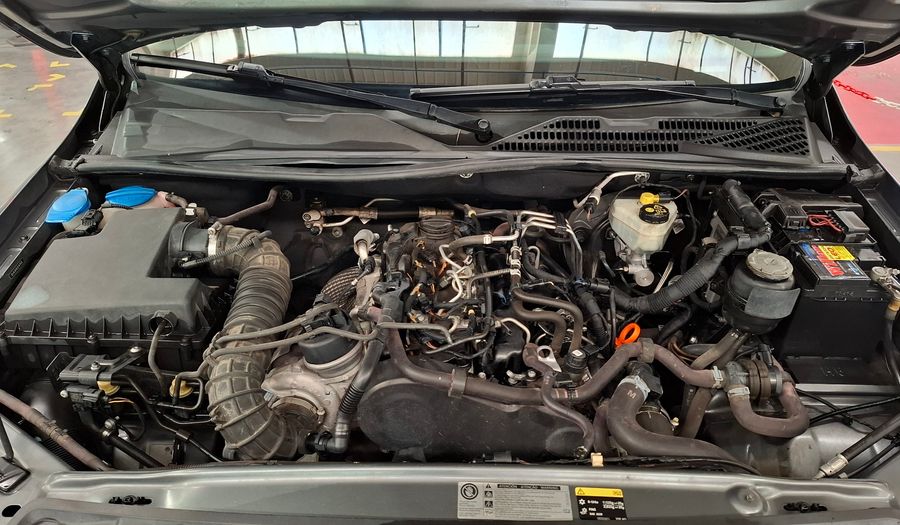 Volkswagen Amarok 2.0 TDI 180CV TRENDLINE 4X2 Pickup 2013