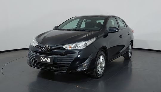 Toyota • Yaris