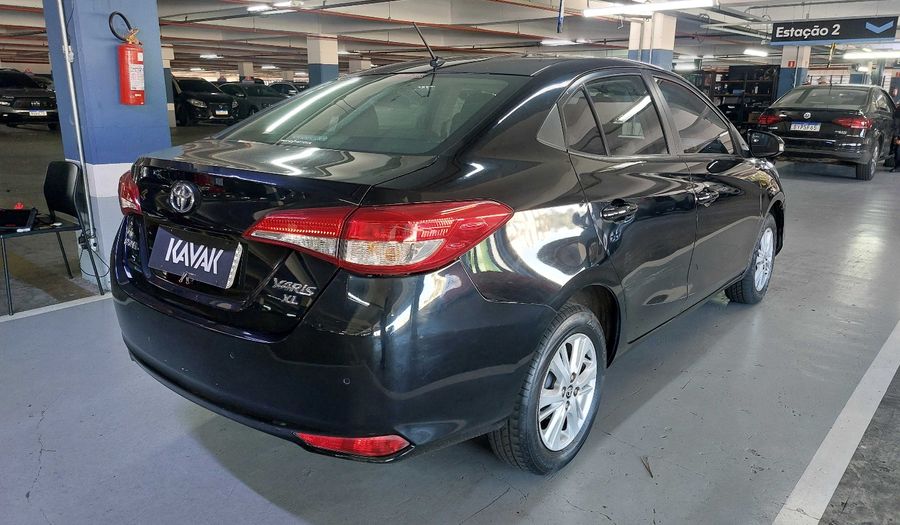 Toyota Yaris SEDAN XL MULTIDRIVE Sedan 2019