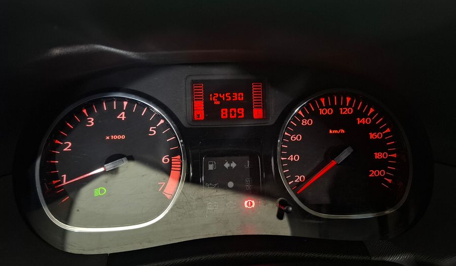 Renault Duster 2.0 PRIVILEGE MT 4X2 Suv 2012