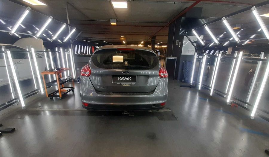 Ford Focus Iii 2.0 SE Hatchback 2016