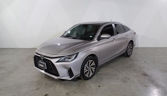 Toyota • Yaris