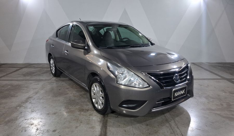 Nissan Versa 1.6 SENSE TA AC Sedan 2015