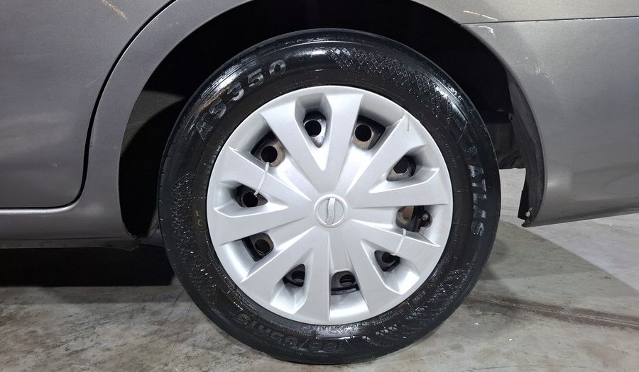 Nissan Versa 1.6 SENSE TA AC Sedan 2015