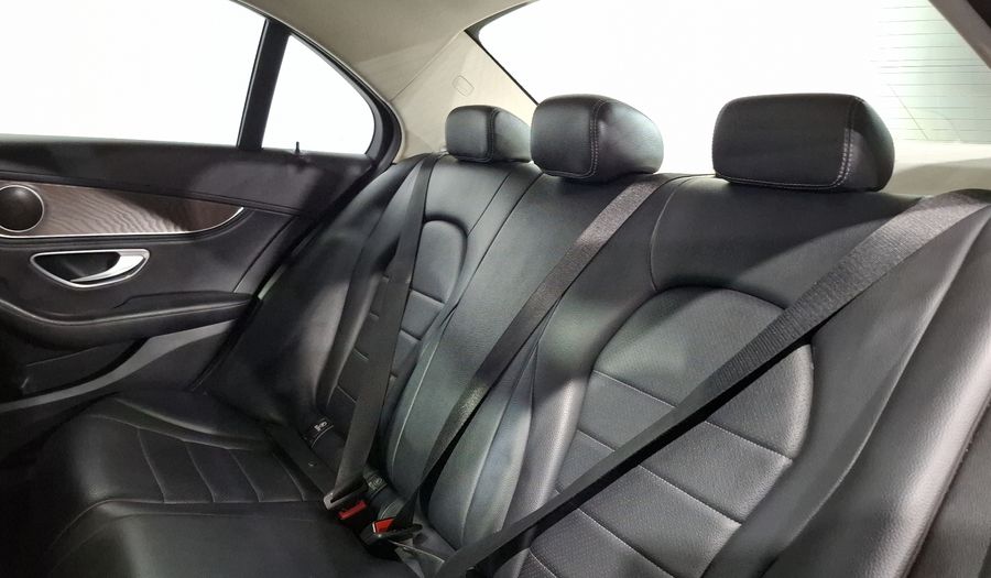 Mercedes Benz Clase C 2.0 200 CGI EXCLUSIVE AT Sedan 2016