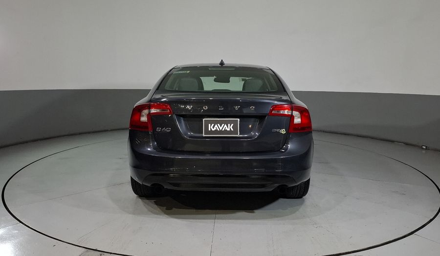 Volvo S60 1.6 T4 ADDITION MT Sedan 2013