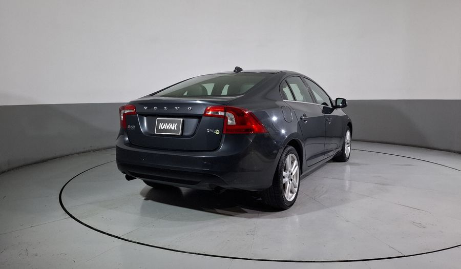 Volvo S60 1.6 T4 ADDITION MT Sedan 2013