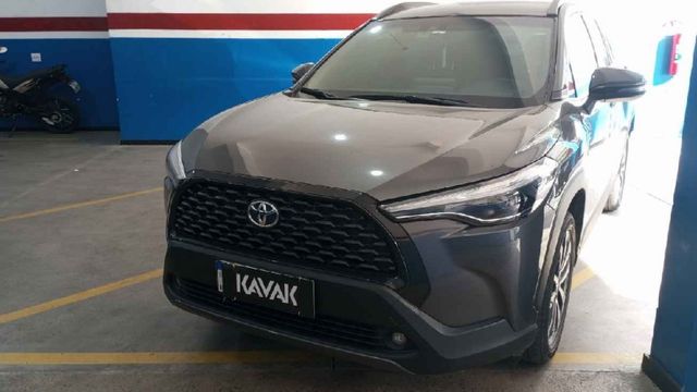 Toyota • Corolla Cross