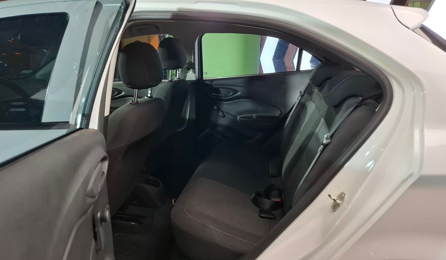 Chevrolet Onix 1.4 LT Hatchback 2017