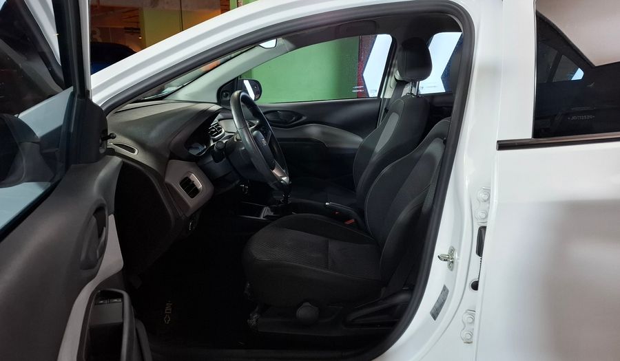 Chevrolet Onix 1.4 LT Hatchback 2017