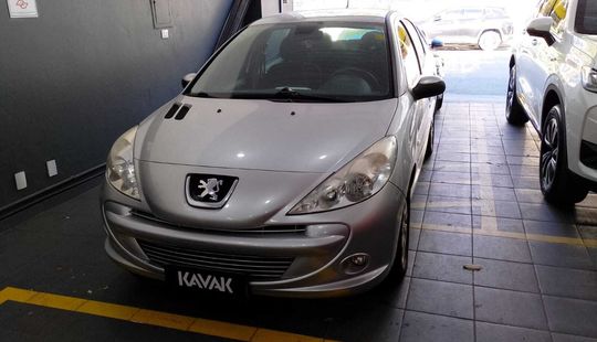 Peugeot • 207