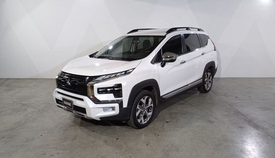 Mitsubishi • Xpander