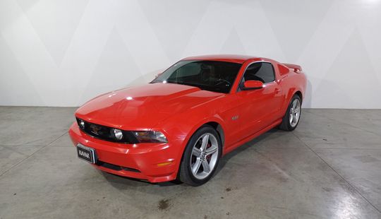 Ford • Mustang