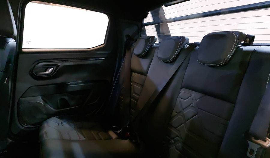 Ram 700 1.3 LARAMIE CREW CAB Pickup 2023