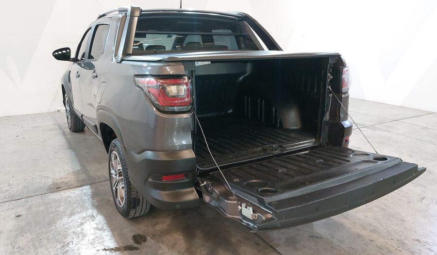 Ram 700 1.3 LARAMIE CREW CAB Pickup 2023
