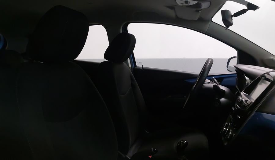 Chevrolet Spark 1.4 LTZ C MT Hatchback 2016