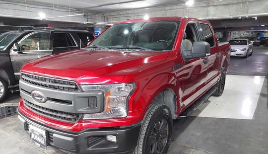 Ford • Lobo