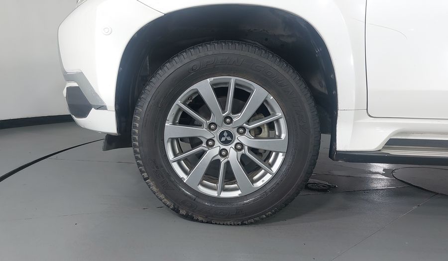 Mitsubishi Montero 3.0 ADVANCE AUTO Suv 2018