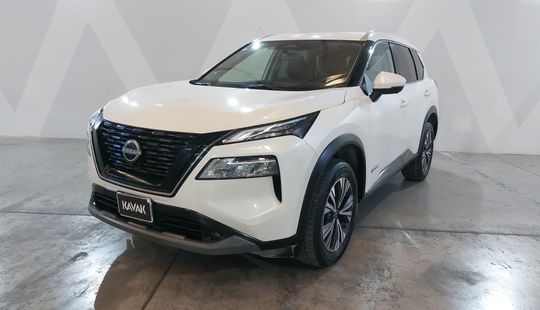 Nissan • X-Trail