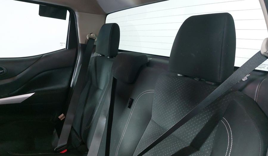Nissan Np300 2.5 LE AC Pickup 2020
