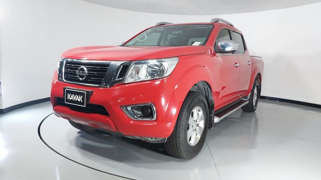 Nissan NP300 2.5 LE AC