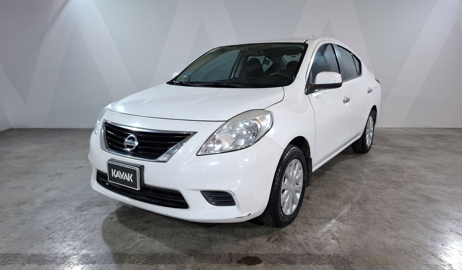 Nissan Versa 1.6 SENSE TA AC Sedan 2013