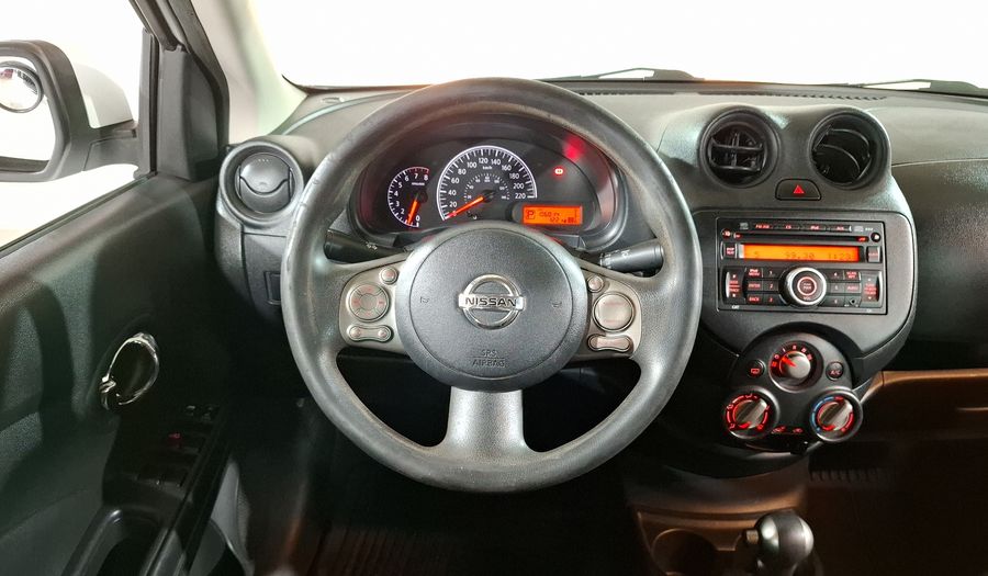 Nissan Versa 1.6 SENSE TA AC Sedan 2013