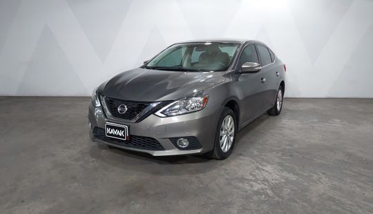 Nissan • Sentra
