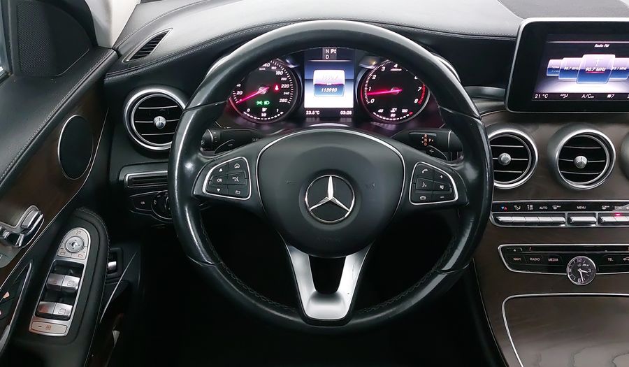 Mercedes Benz Clase C 2.0 200 CGI EXCLUSIVE AT Sedan 2017