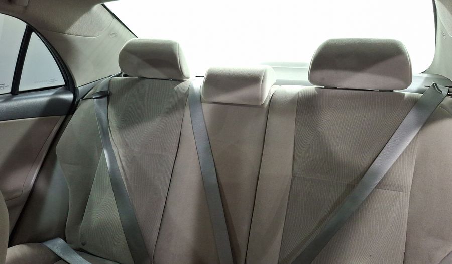 Toyota Corolla 1.8 XLE AT Sedan 2013