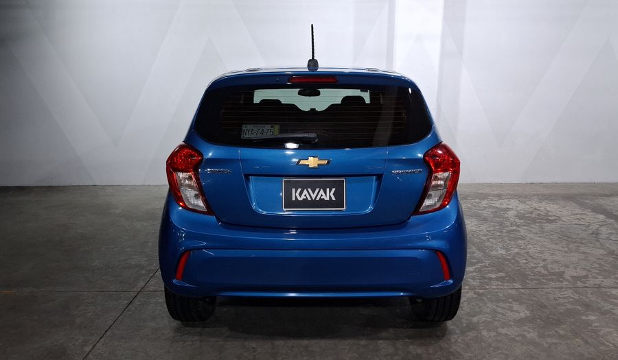 Chevrolet Spark 1.4 PREMIER C Hatchback 2021