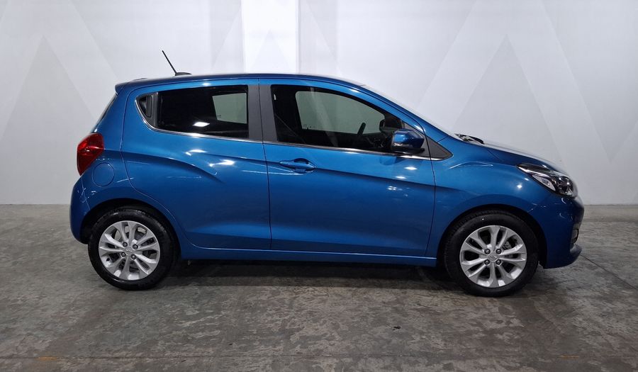 Chevrolet Spark 1.4 PREMIER C Hatchback 2021