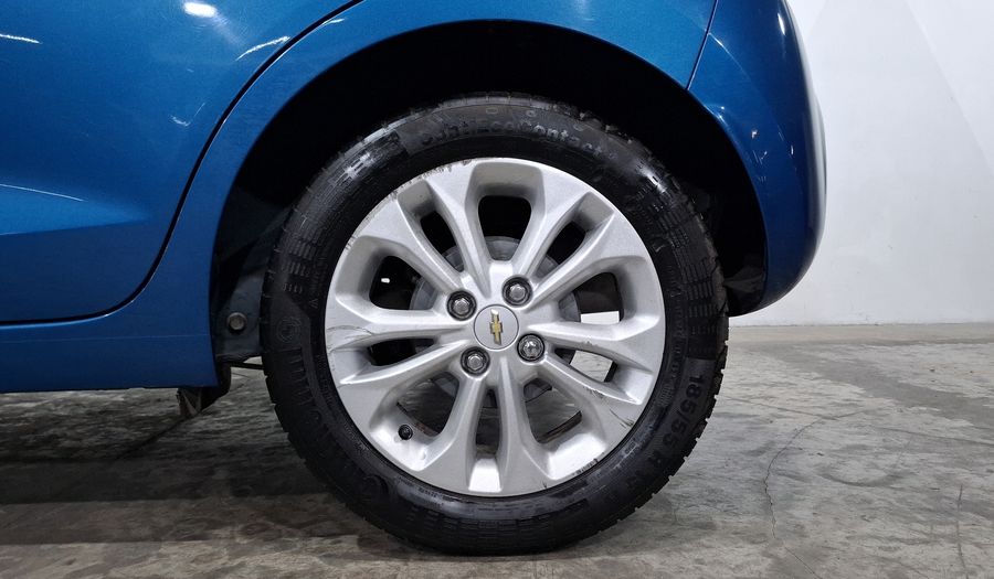 Chevrolet Spark 1.4 PREMIER C Hatchback 2021