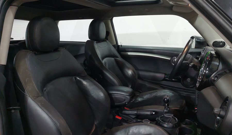 Mini Cooper 1.5 COOPER PEPPER Hatchback 2017
