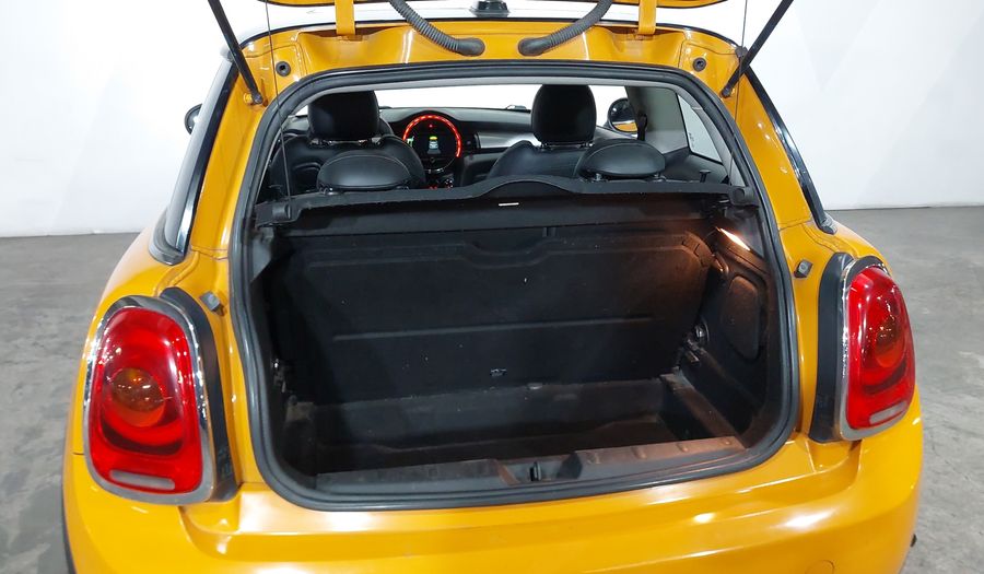 Mini Cooper 1.5 COOPER PEPPER Hatchback 2017