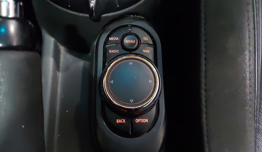 Mini Cooper 1.5 COOPER PEPPER Hatchback 2017