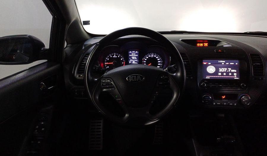 Kia Forte 2.0 SX AT Sedan 2016